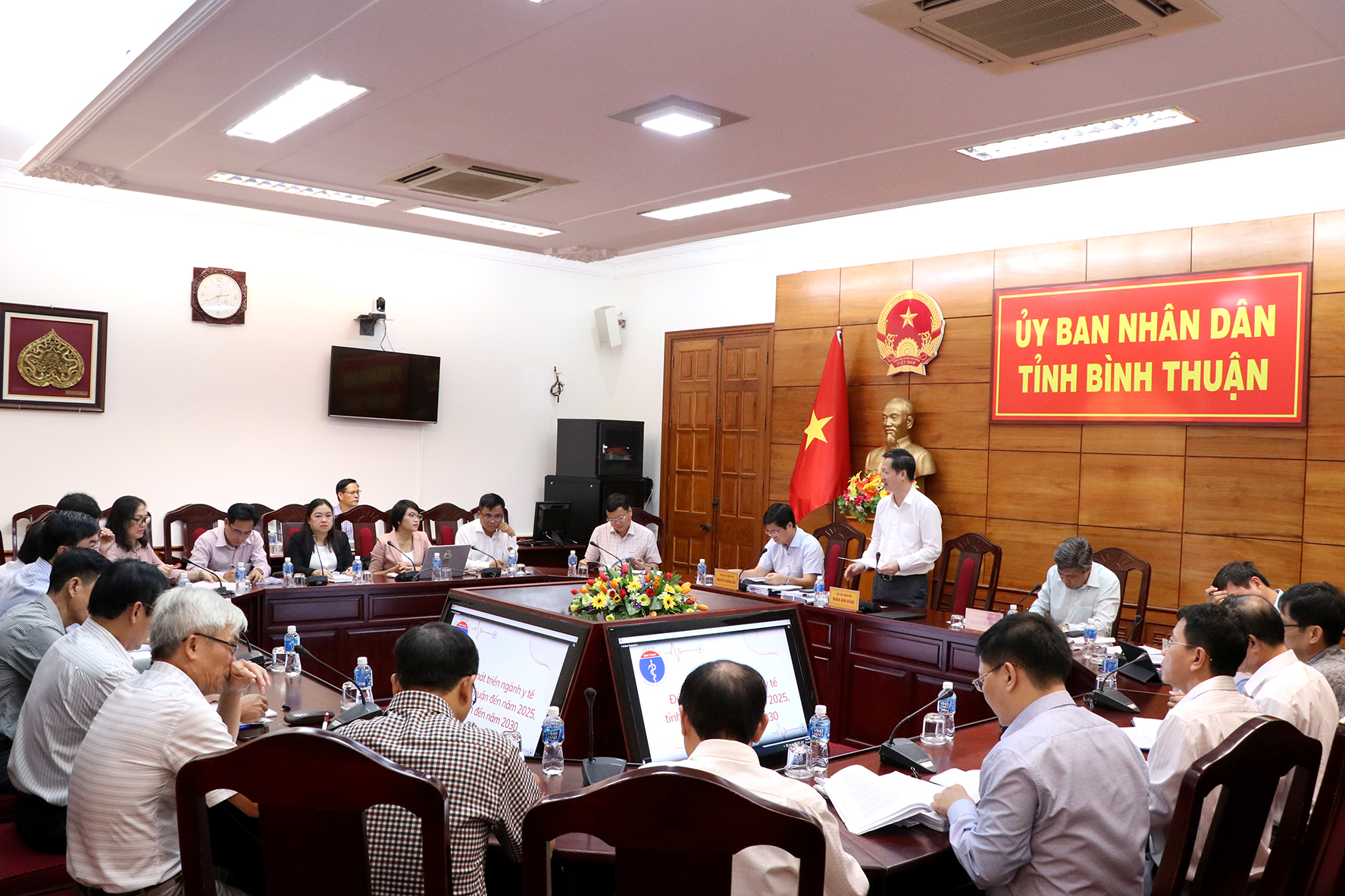 Nỗ lực của Bình Thuận trong đào tạo và nâng cao chất lượng nguồn nhân lực ngành y tế- Ảnh 2. Nỗ lực của Bình Thuận trong đào tạo và nâng cao chất lượng nguồn nhân lực ngành y tế- Ảnh 2.