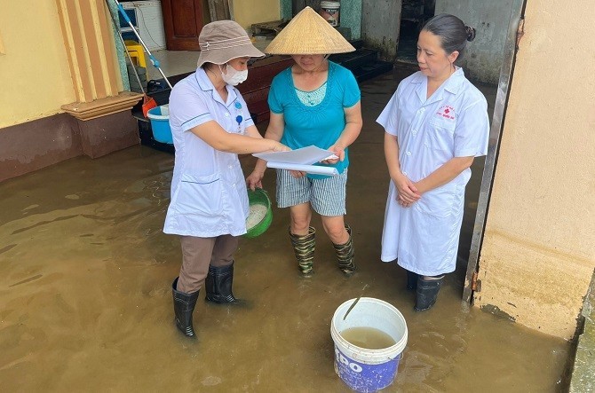 Huyện Quốc Oai tập trung vệ sinh nhà cửa, khắc phục diện tích nông nghiệp bị ảnh hưởng