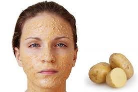 5 loại mặt nạ khoai tây giúp làn da sáng mịn- Ảnh 1. Tuyệt chiêu dưỡng trắng da với mặt nạ khoai tây sữa tươi