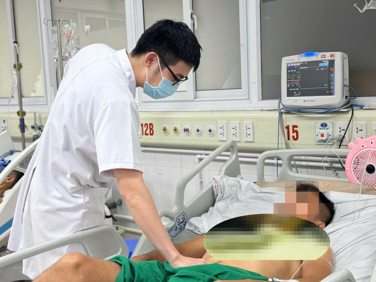 Chủ quan với vết thương nhỏ có thể mắc uốn ván nguy hiểm- Ảnh 1. Chủ quan với vết thương nhỏ có thể mắc uốn ván nguy hiểm- Ảnh 1.