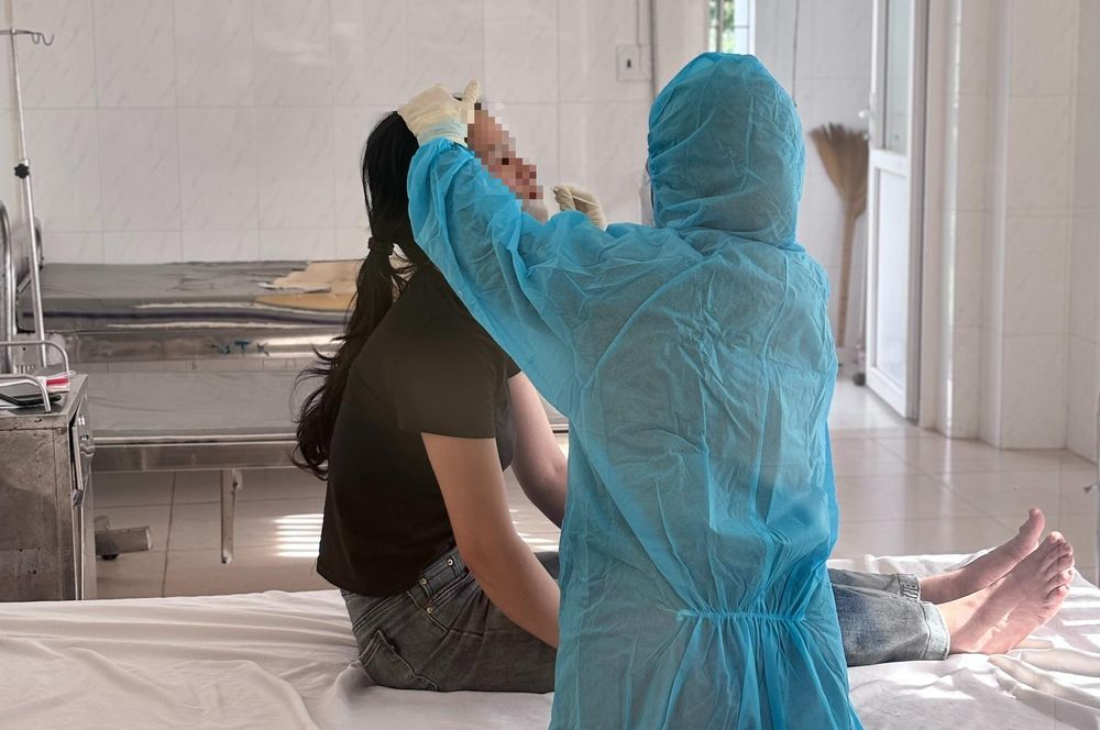 Đắk Lắk ghi nhận ổ dịch cúm A/H5N1 gia cầm, cảnh giác triệu chứng cúm A/H5N1 ở người- Ảnh 1. Đắk Lắk ghi nhận ổ dịch cúm A/H5N1 gia cầm, cảnh giác triệu chứng cúm A/H5N1 ở người- Ảnh 1.