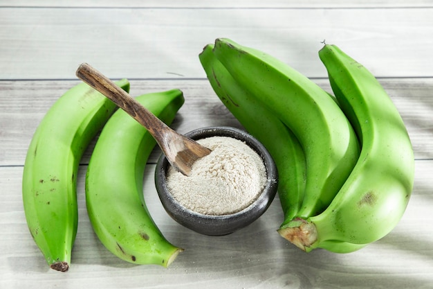 Ăn chuối tiêu xanh có tác dụng gì?- Ảnh 1. chuối tiêu xanh