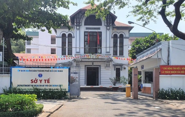 Sở Y tế TPHCM công bố đường dây nóng tố cáo 'vẽ bệnh, moi tiền', thái độ phục vụ của nhân viên y tế…- Ảnh 1. Sở Y tế TPHCM công bố đường dây nóng tố cáo 'vẽ bệnh, moi tiền', thái độ phục vụ của nhân viên y tế…- Ảnh 1.