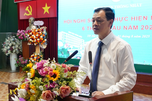 'Lãnh đạo khoa, điều dưỡng trưởng cần được đào tạo quản lý để tránh bảo thủ'- Ảnh 1. 'Lãnh đạo khoa, điều dưỡng trưởng cần được đào tạo quản lý để tránh bảo thủ'- Ảnh 1.