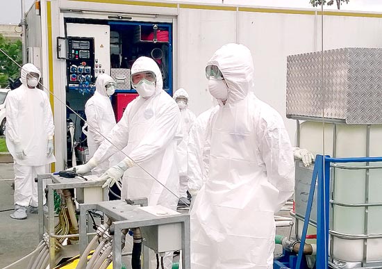 Sốt xuất huyết Ebola có nguy hiểm không, phòng bệnh ra sao?- Ảnh 1. Sốt xuất huyết Ebola có nguy hiểm không, phòng bệnh ra sao?- Ảnh 1.