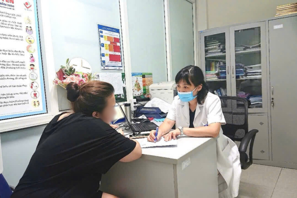 Thói quen ăn đêm khi mang thai có ảnh hưởng đến thai nhi không?- Ảnh 1. Thói quen ăn đêm khi mang thai có ảnh hưởng đến thai nhi không?- Ảnh 1.