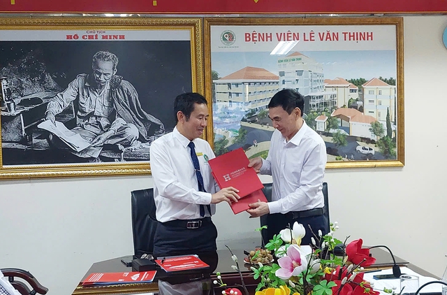 BV Lê Văn Thịnh ký kết hợp tác toàn diện với ĐH Quốc tế Hồng Bàng, mở rộng cơ hội thực hành cho sinh viên khối sức khỏe- Ảnh 1. BV Lê Văn Thịnh ký kết hợp tác toàn diện với ĐH Quốc tế Hồng Bàng, mở rộng cơ hội thực hành cho sinh viên khối sức khỏe- Ảnh 1.
